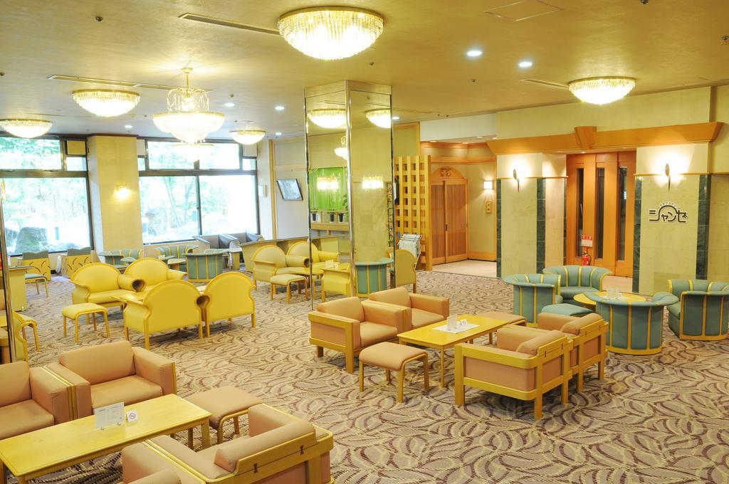 Yuzawa Grand Hotel Exterior photo