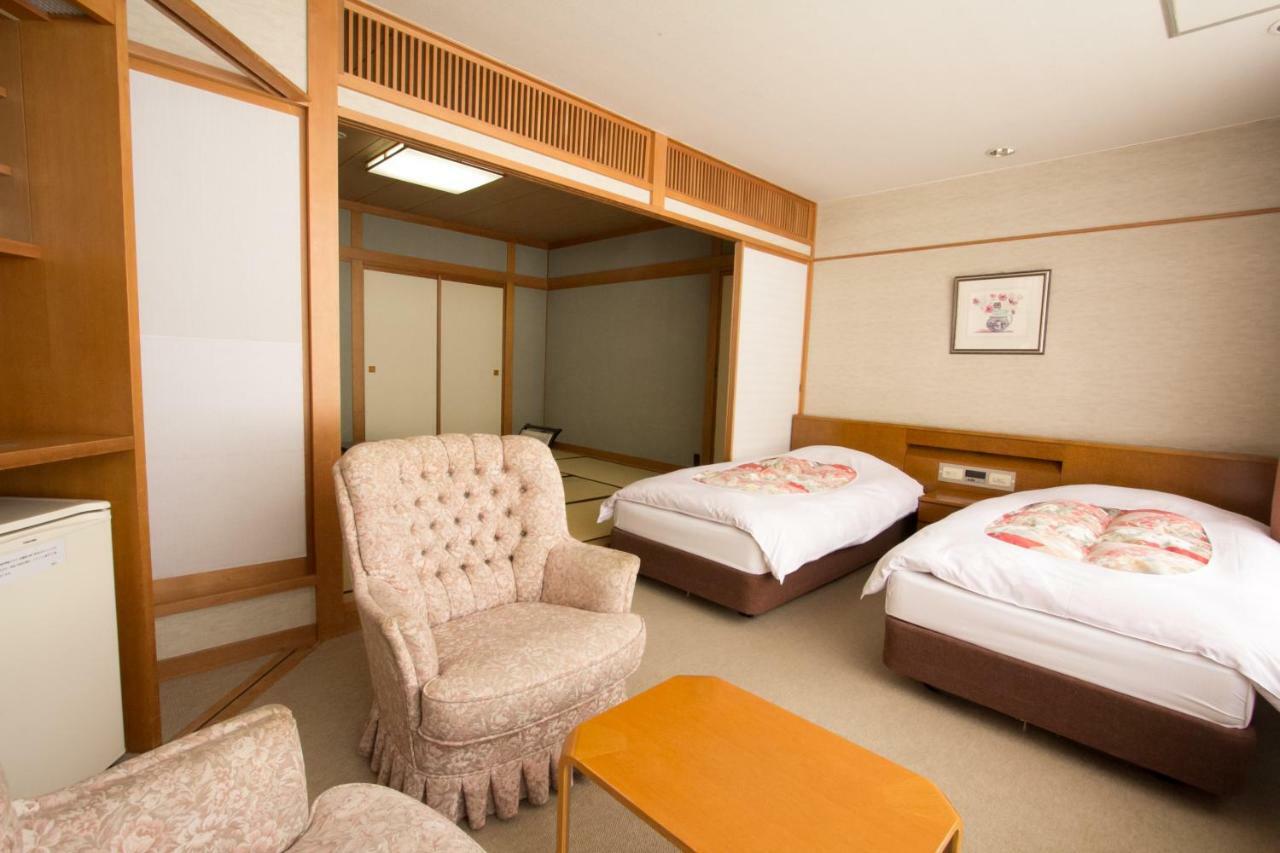 Yuzawa Grand Hotel Exterior photo